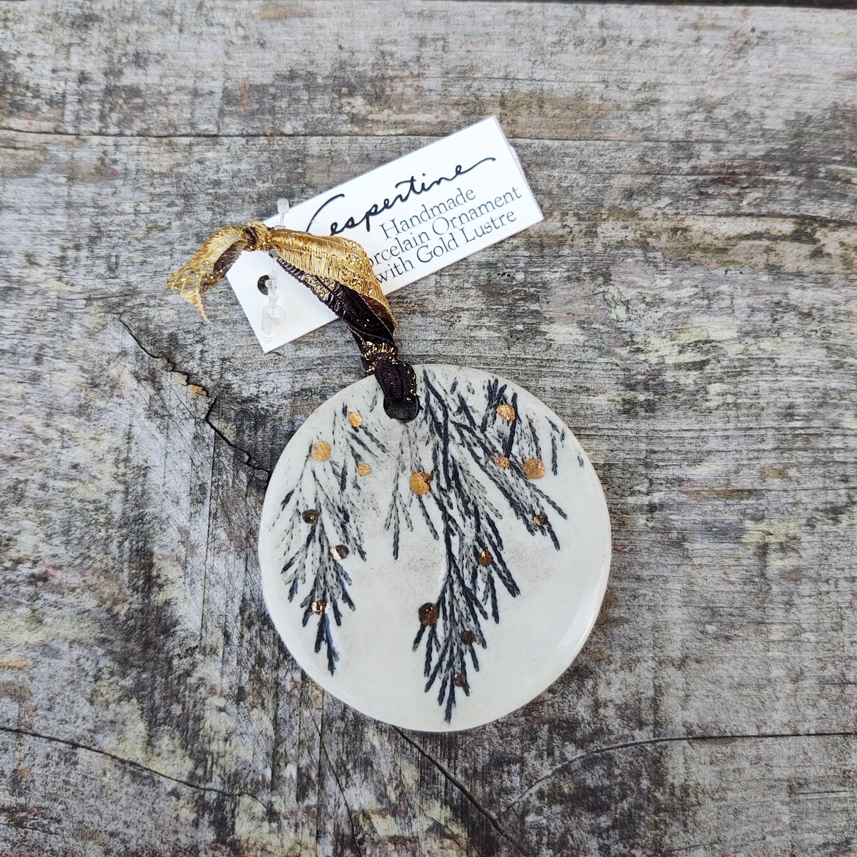 Cedar on Porcelain with Gold Lustre Details Size Small