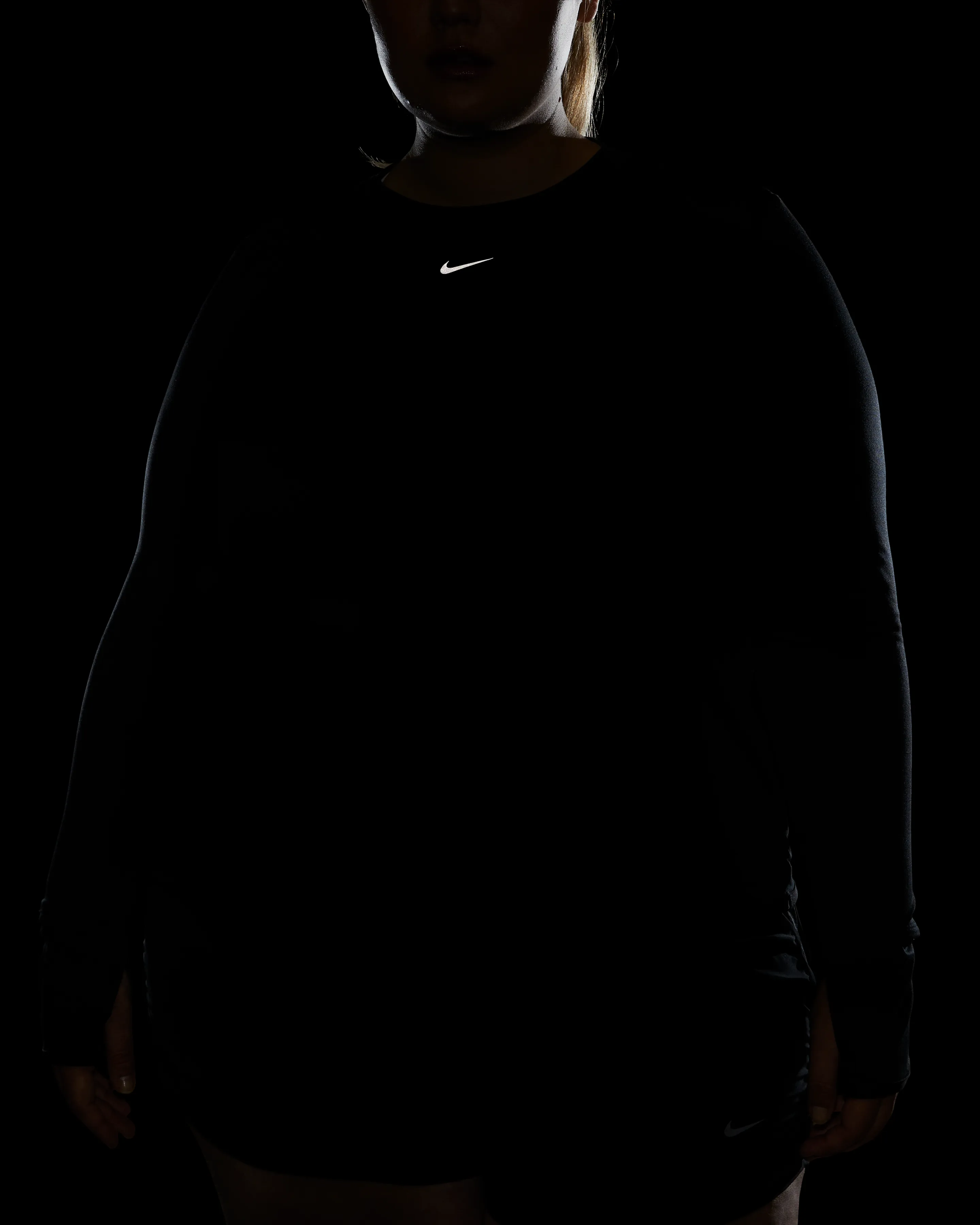 Nike Dri-FIT Swift Element UV-Women's Crew-Neck Running Top (Plus