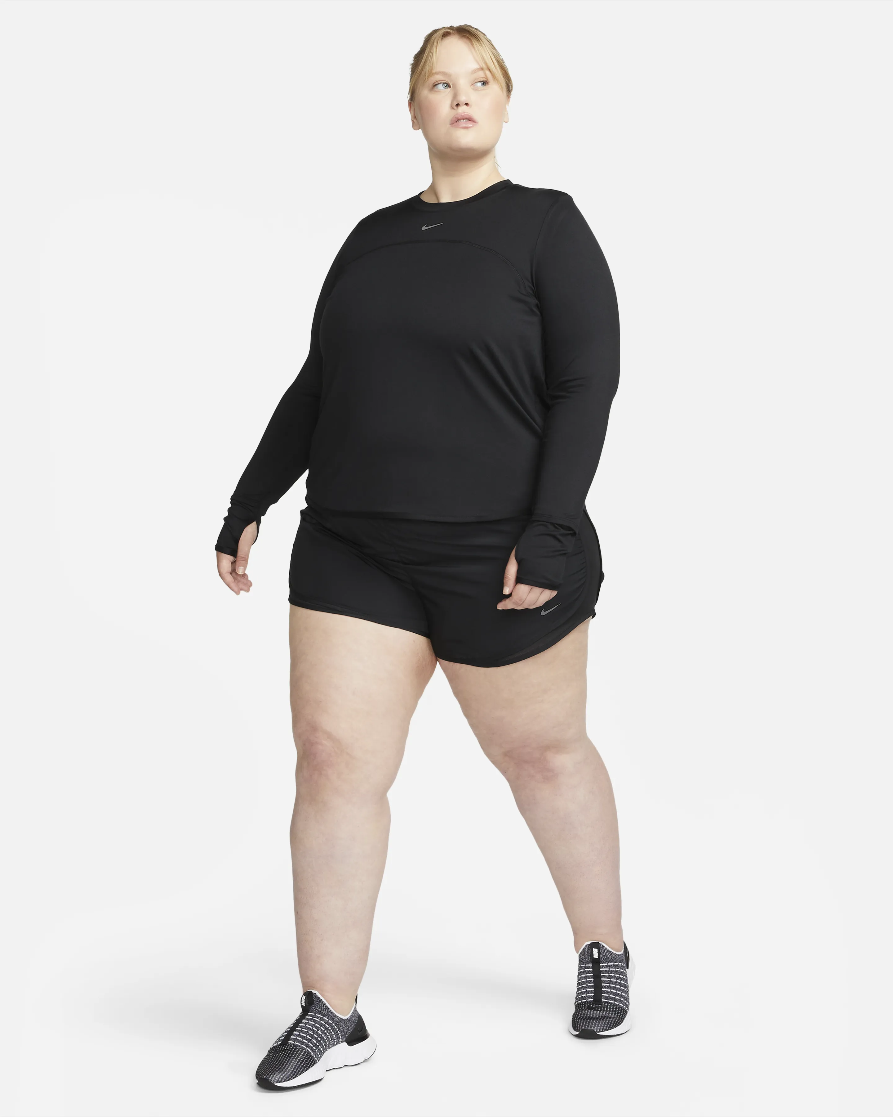 Nike Dri-FIT Swift Element UV-Women's Crew-Neck Running Top (Plus